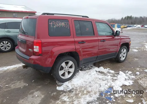 2013 Jeep Patriot Sport z USA, uszkodzony, nr VIN 1C4NJRBB9DD279789